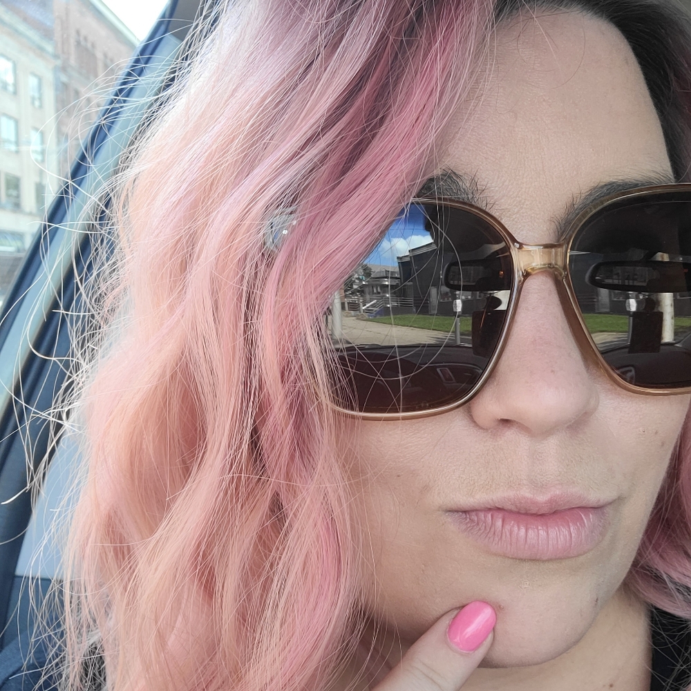 Meet your Posher, Krystin